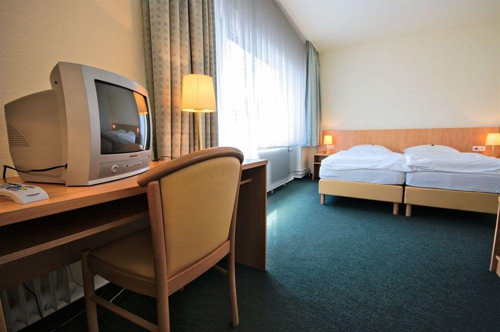 Hotel Wiking Kiel Dış mekan fotoğraf