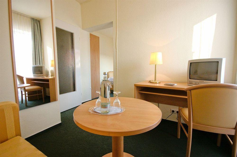 Hotel Wiking Kiel Dış mekan fotoğraf
